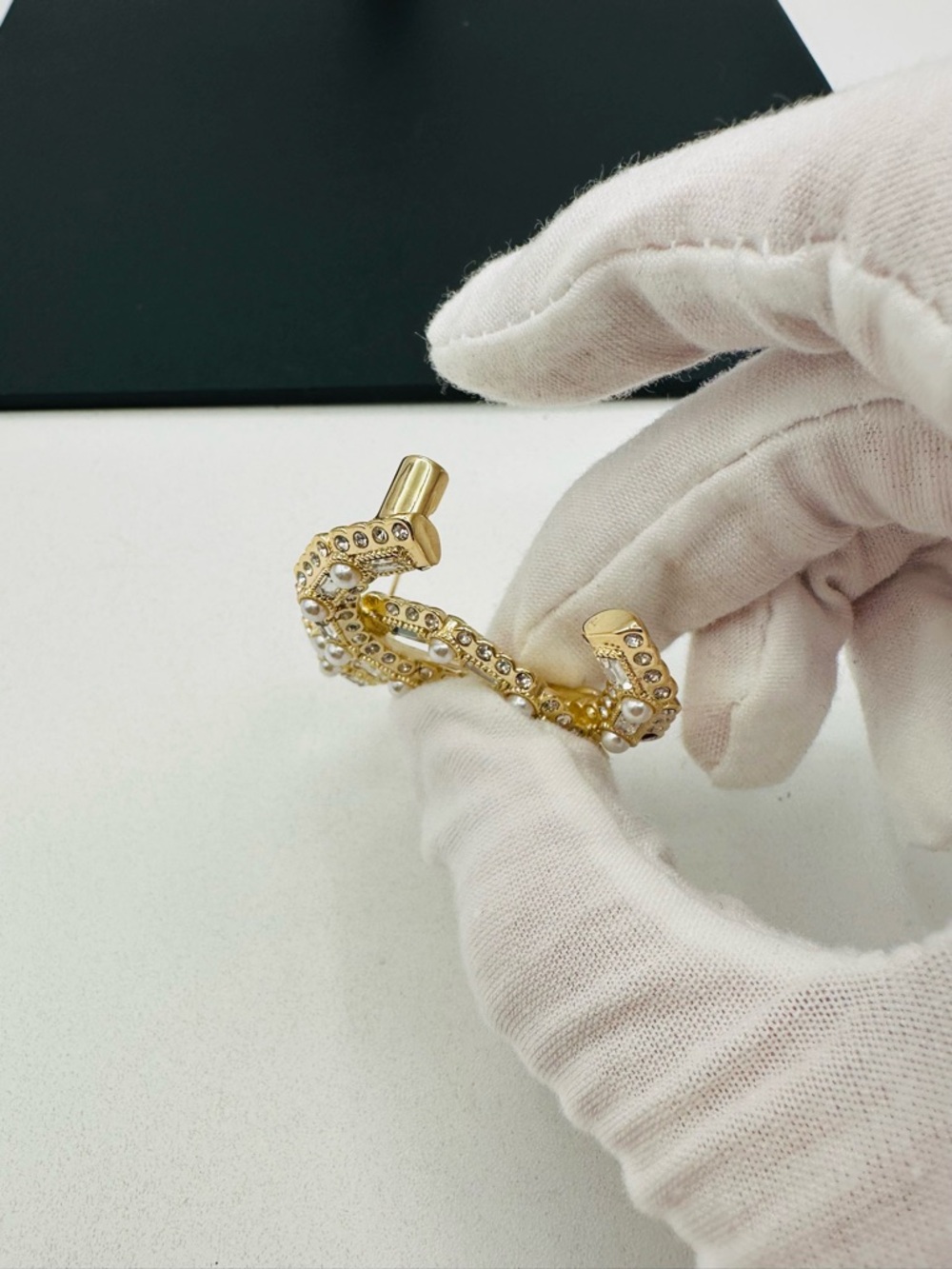 Chanel Crystal Rhinestone Brooch Vintage - Picture 9 of 12